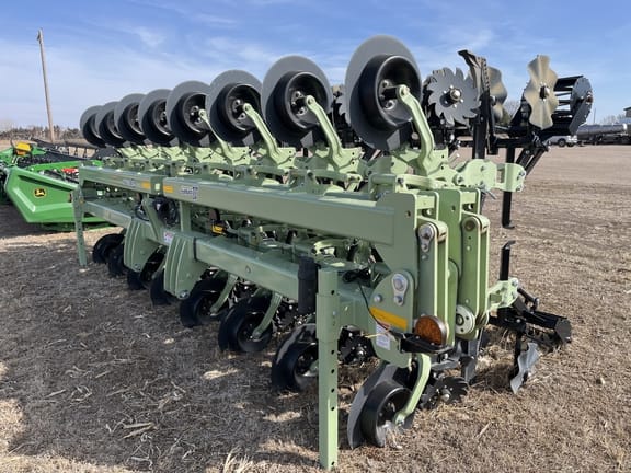 2023 Orthman 1TRIPR II Equipment Image0