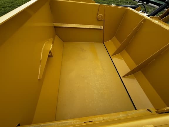 Image of Orthman Soilmover FE775 equipment image 3