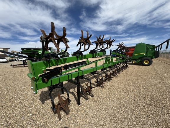 Main image SM Fab Sandfighter