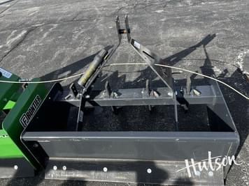 Main image Undetermined Box Blade