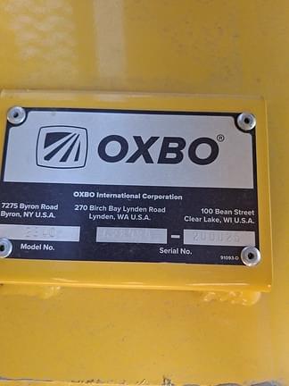 Image of Oxbo 2340 equipment image 4