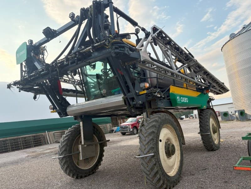 Image of Oxbo 7650 Primary image