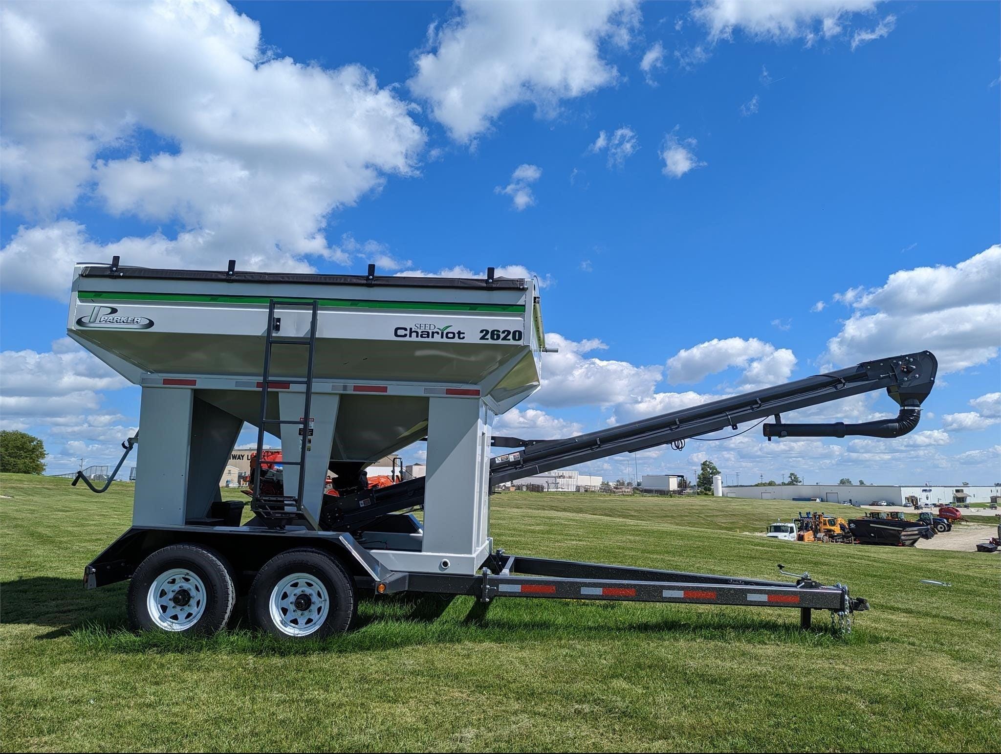 2023 Parker 2620 Equipment Image0