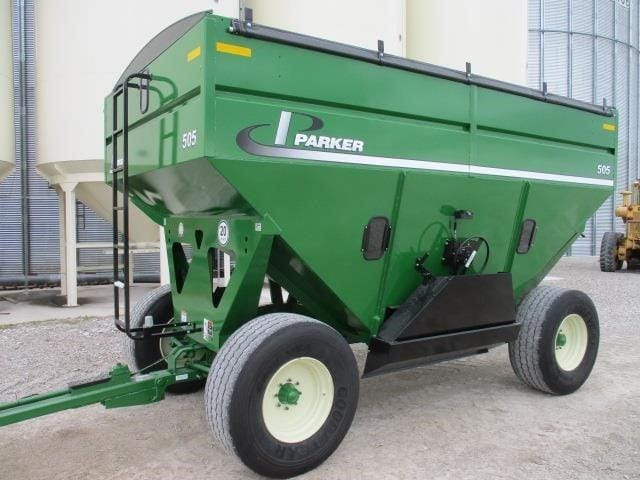 2023 Parker 505 Equipment Image0