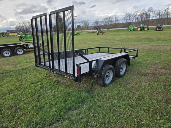 Image of Pequea 8012T equipment image 2