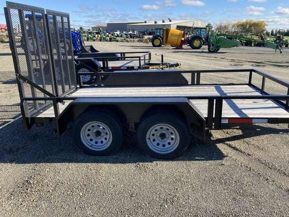 2023 Pequea TR8012TS Equipment Image0