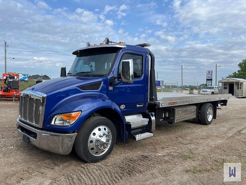 Image of Peterbilt 536 Primary image