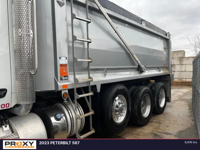 Image of Peterbilt 567 equipment image 2