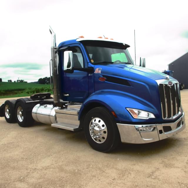Image of Peterbilt 579 equipment image 2