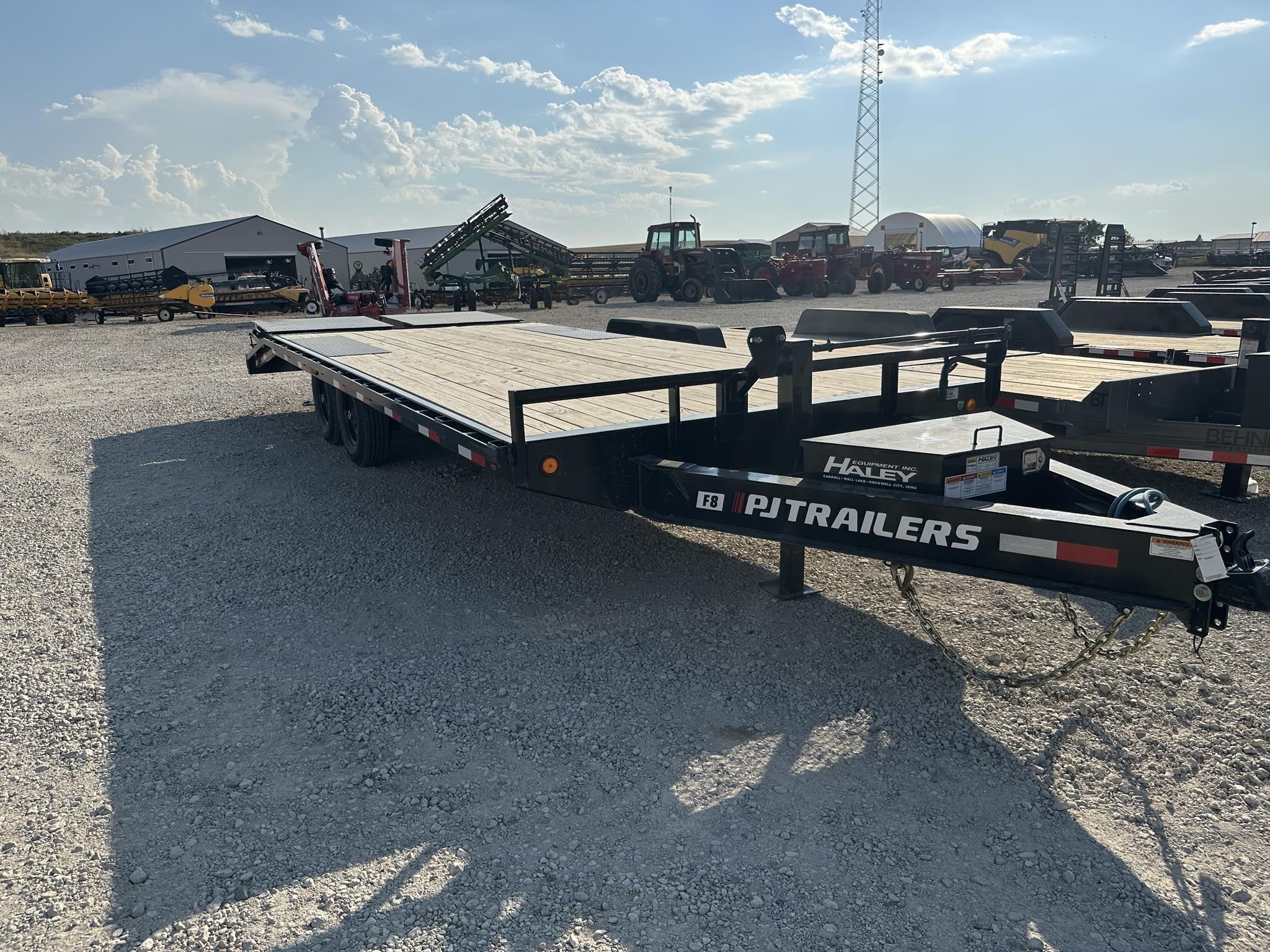 2023 PJ 22x8BP Equipment Image0