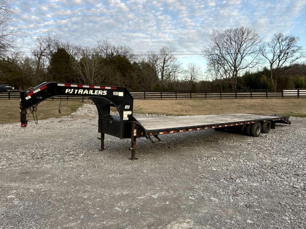 2023 PJ 3F492 Equipment Image0