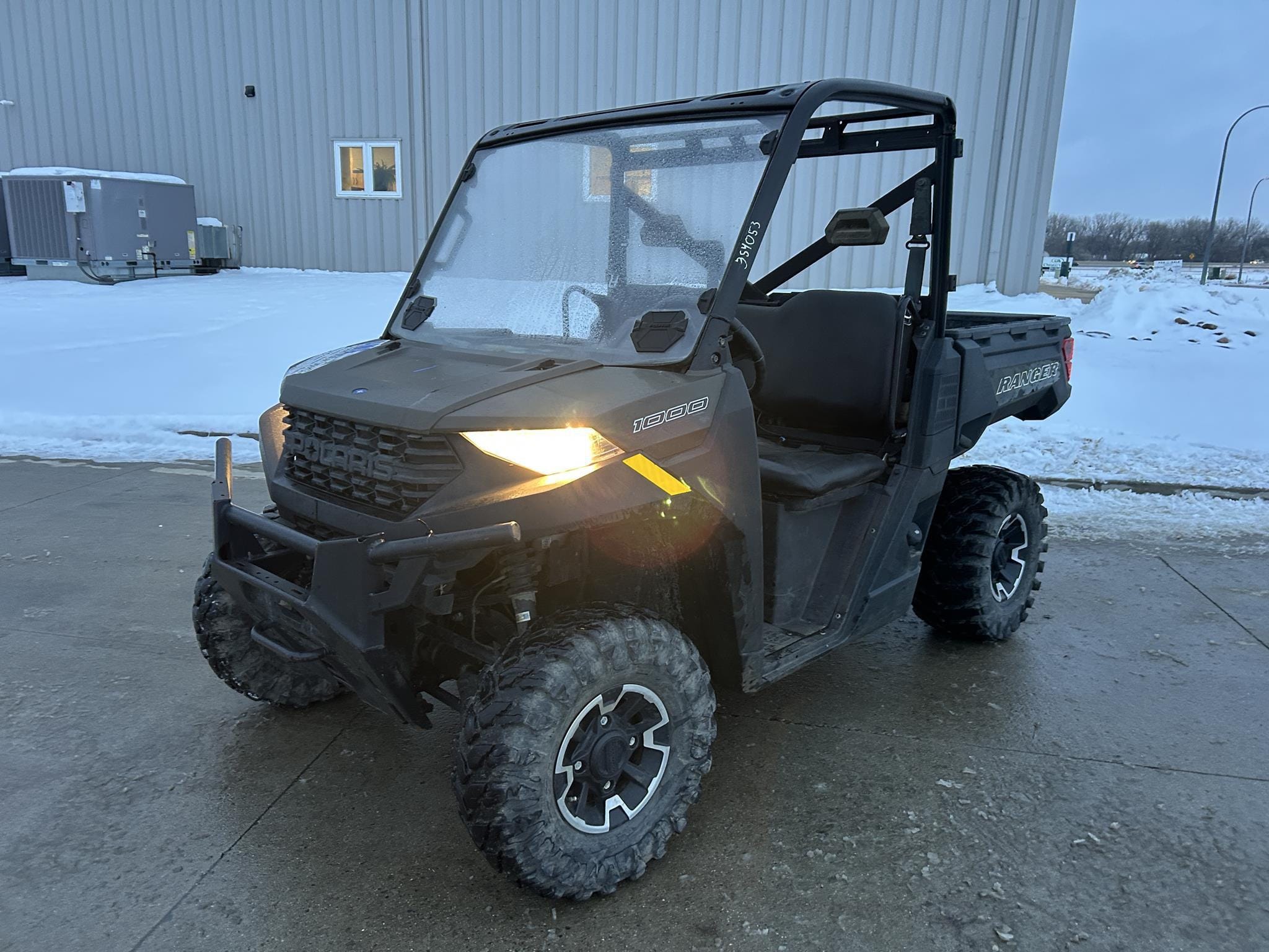 2023 Polaris Ranger 1000 Equipment Image0