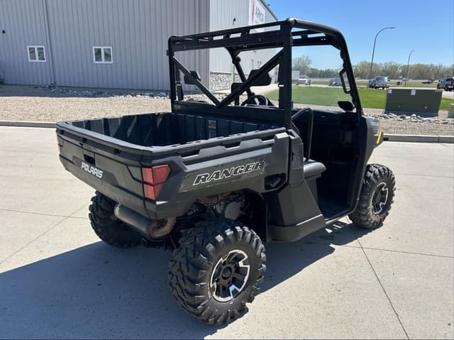 Image of Polaris Ranger 1000 EPS equipment image 4