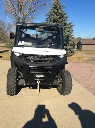 Image of Polaris Ranger 1000 Premium equipment image 1