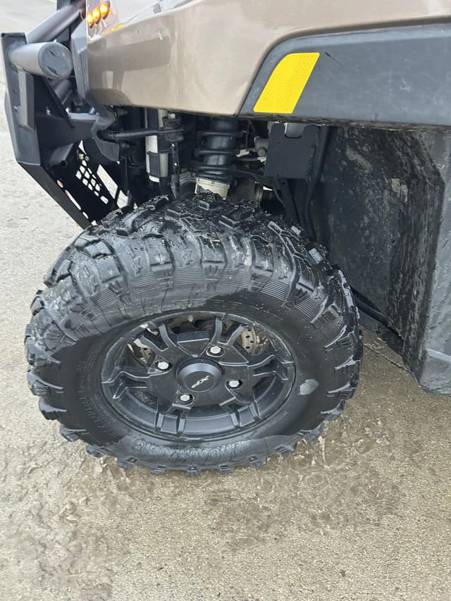 Image of Polaris Ranger 1000 XP equipment image 4