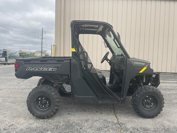 Image of Polaris Ranger 1000 equipment image 2