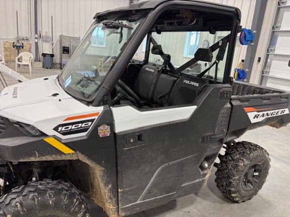 2023 Polaris Ranger 1000 Equipment Image0