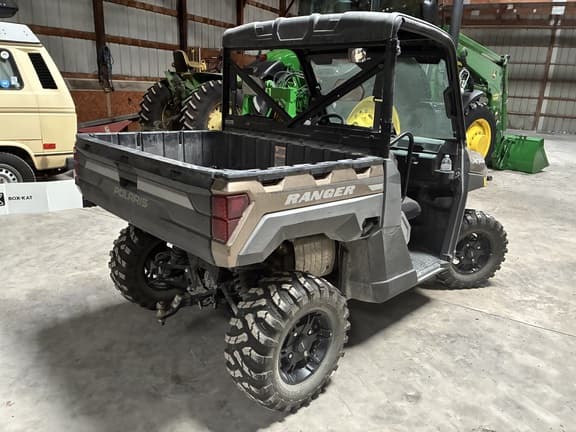 Image of Polaris Ranger XP 1000 equipment image 3