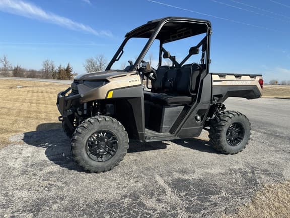 Image of Polaris Ranger XP 1000 equipment image 1