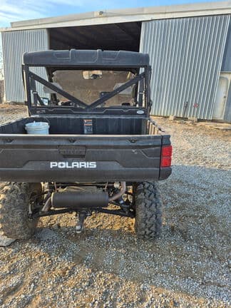 Image of Polaris Ranger XP 1000 equipment image 2