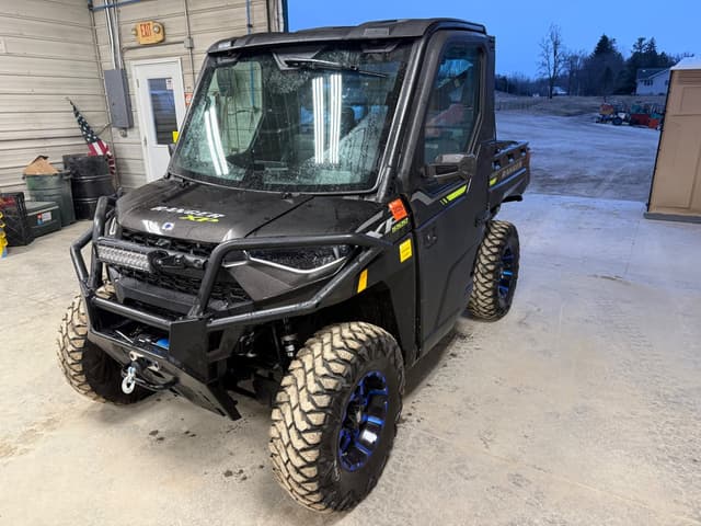 Image of Polaris Ranger XP 1000 equipment image 2