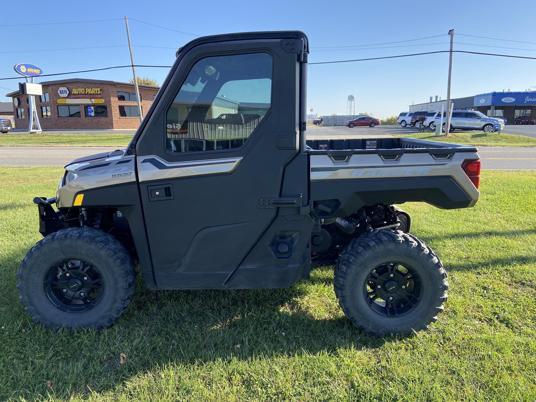 2023 Polaris Ranger XP 1000 Northstar Ultimate Equipment Image0