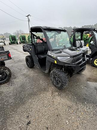 Image of Polaris Ranger XP 1000 equipment image 2