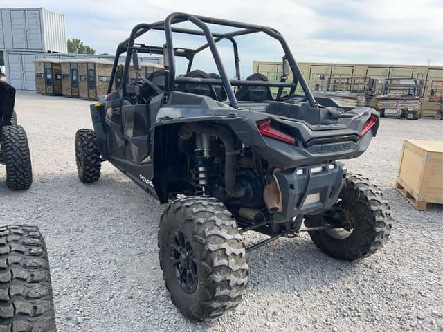 Image of Polaris RZR 1000 equipment image 4