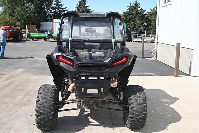 Image of Polaris RZR XP 1000 equipment image 4