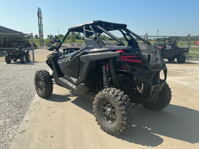 Image of Polaris RZR Pro XP Ultimate equipment image 4