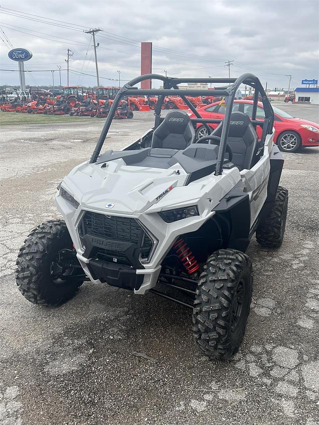 Image of Polaris RZR Trail S 1000 equipment image 3