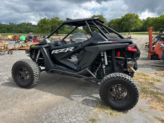 Image of Polaris RZR Turbo R equipment image 2