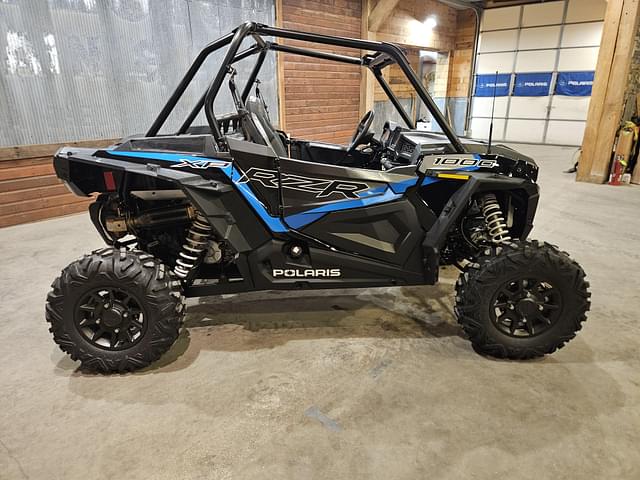 Image of Polaris RZR XP 1000 equipment image 2