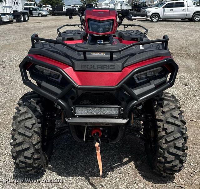 Image of Polaris Sportsman 570 equipment image 1