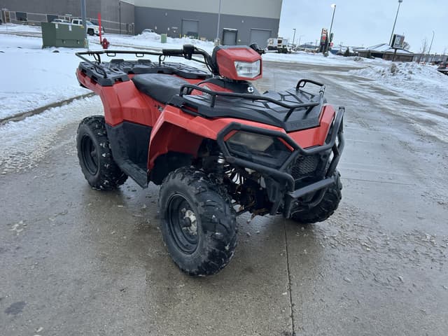 Image of Polaris Sportsman Touring 570 EFI equipment image 2