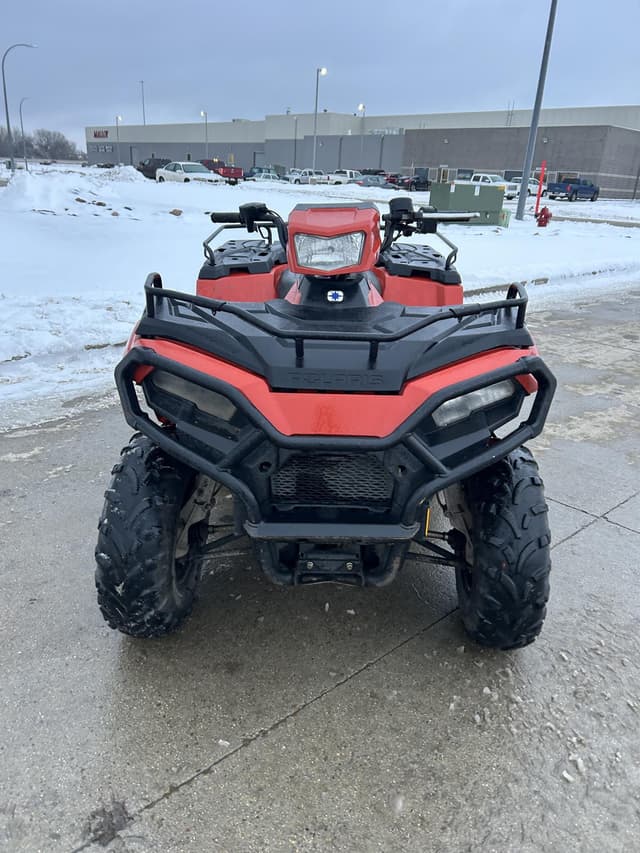 Image of Polaris Sportsman Touring 570 EFI equipment image 1