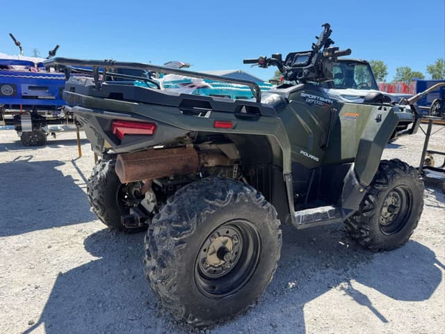Image of Polaris Sportsman 570 equipment image 4