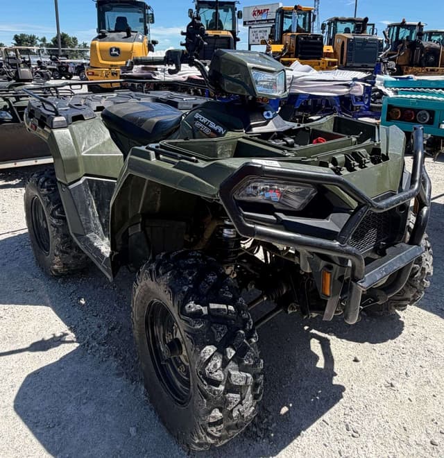 Image of Polaris Sportsman 570 equipment image 3