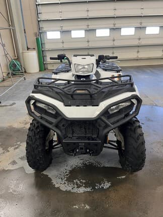 Image of Polaris Sportsman 570 equipment image 2