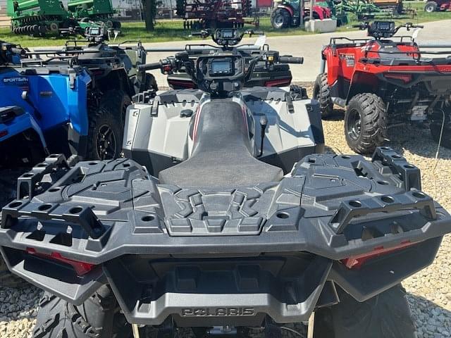 Image of Polaris Sportsman 850 equipment image 4