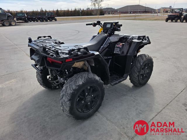 Image of Polaris Sportsman 850 equipment image 3
