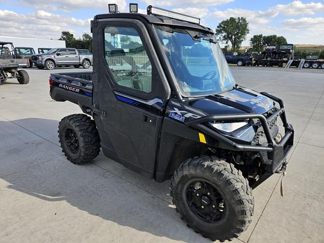 Image of Polaris RZR XP 1000 equipment image 2