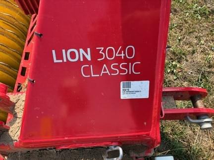 Image of Pottinger Lion 3040 Classic equipment image 4