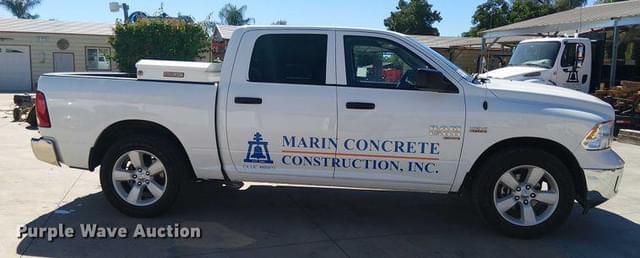 Image of Dodge Ram 1500 equipment image 3