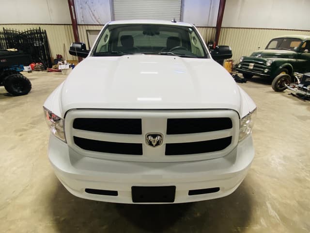 Image of Dodge Ram 1500 equipment image 1