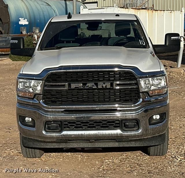 Image of Dodge Ram 2500 equipment image 1