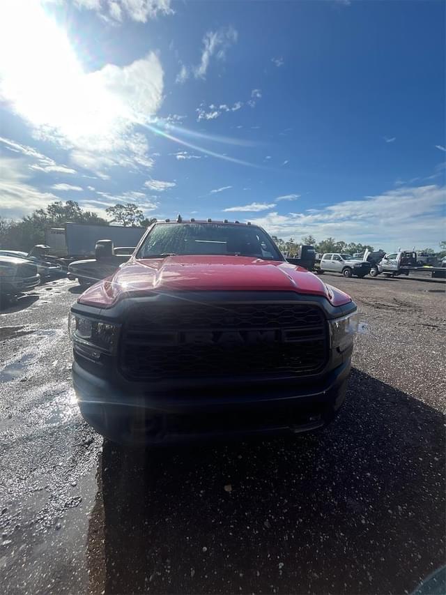 Image of Dodge Ram 3500 equipment image 1
