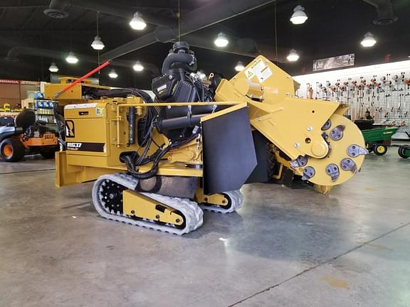 Image of Rayco RG37 Trac Jr equipment image 2