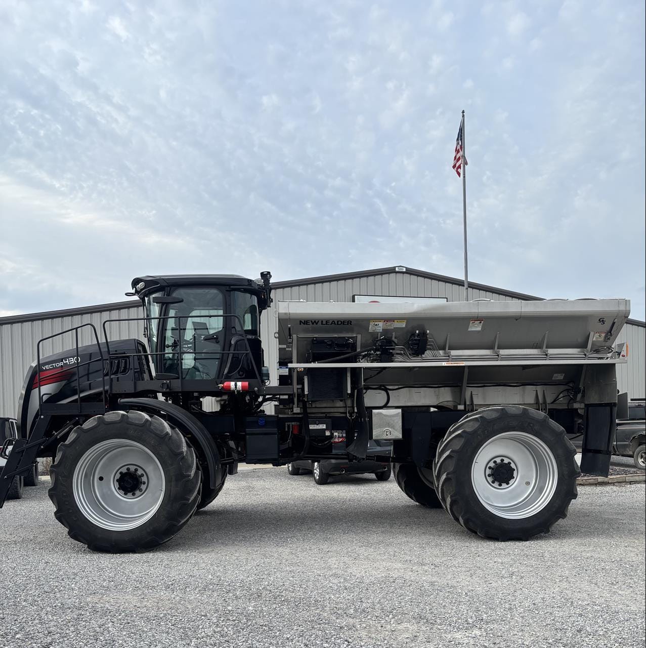 2023 RBR Enterprise Vector 430 Equipment Image0