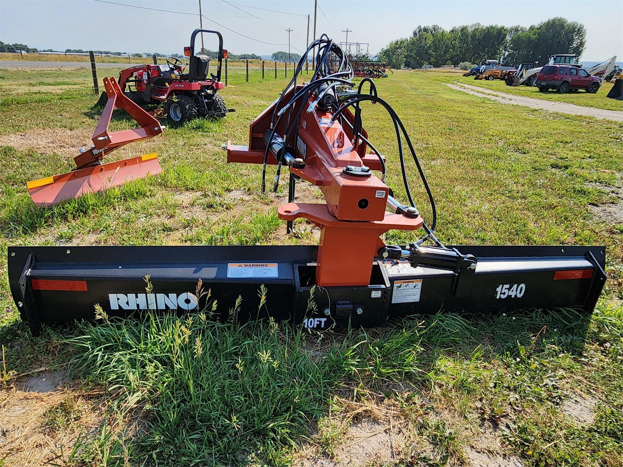 2023 Rhino 1540 Equipment Image0